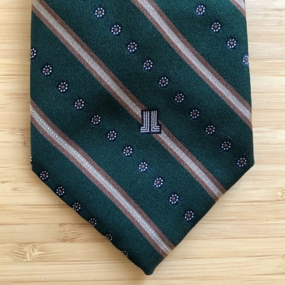 Lanvin Silk Tie In Rich Forest Green & Gold! - Picture 7 of 7